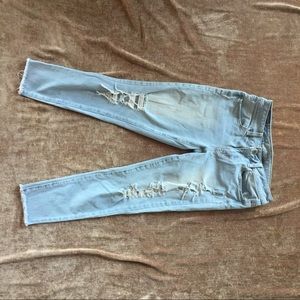American Eagle cropped skinny jeans